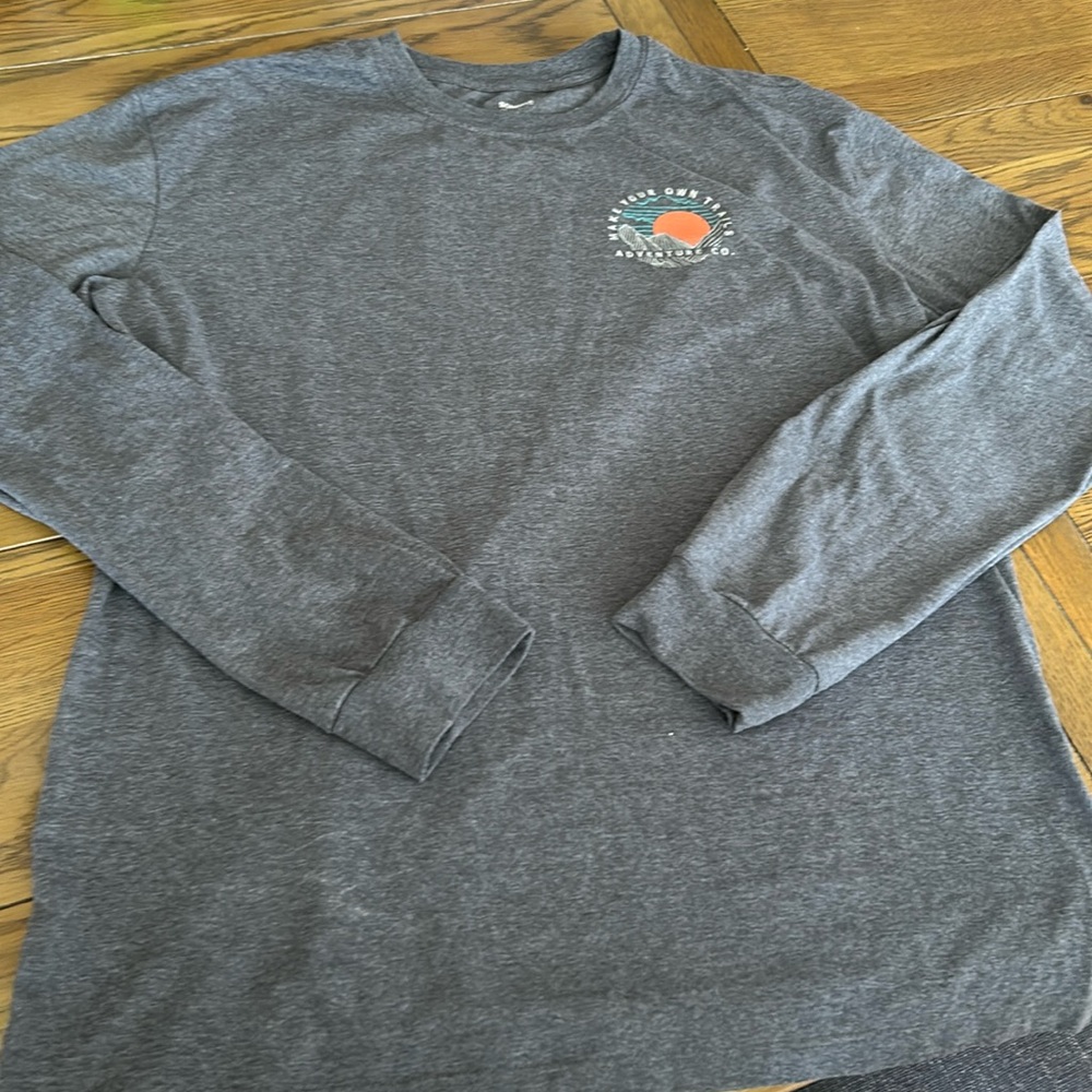 Men’s Sonoma “make your own trails” long sleeve t-shirt size L